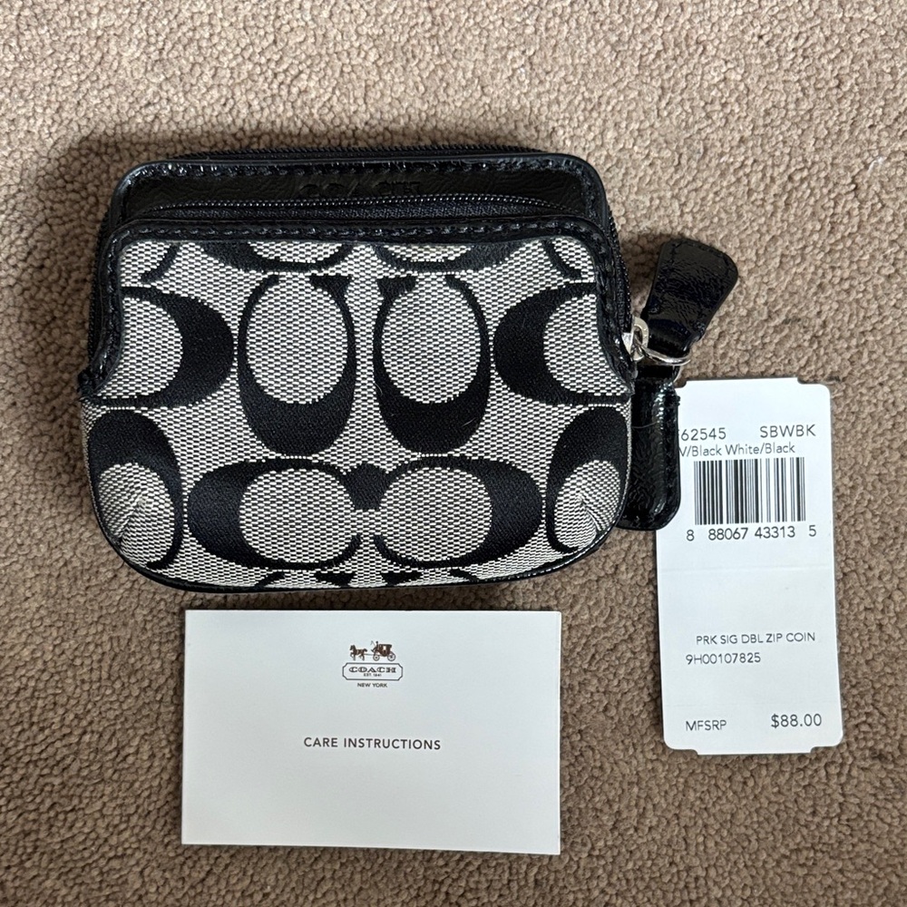 Coach Monochrome Signature Coin Pouch